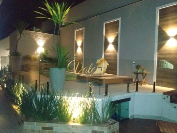 Imagem Casa com 3 Quartos à Venda, 278 m² em Vila Zezé - Jacareí Imagem Casa com 3 Quartos à Venda, 278 m² em Vila Zezé - Jacareí