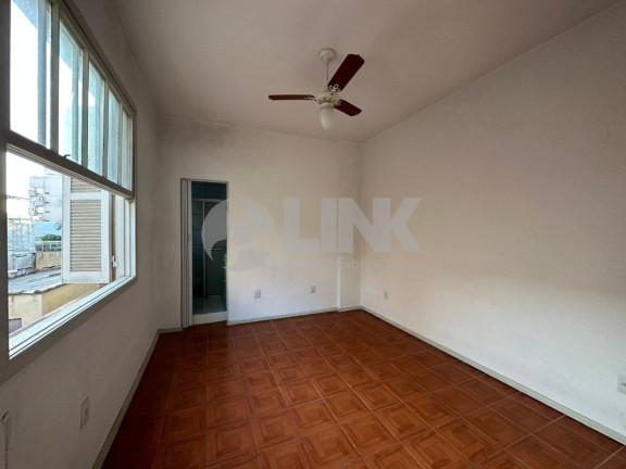 Imagem Apartamento com 1 Quarto à Venda, 32 m² em Centro Histórico - Porto Alegre Imagem Apartamento com 1 Quarto à Venda, 32 m² em Centro Histórico - Porto Alegre