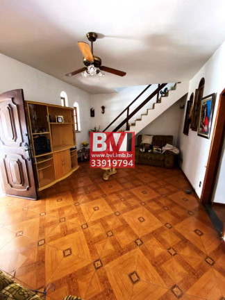 Imagem Casa com 3 Quartos à Venda, 373 m² em Rocha Miranda - Rio De Janeiro