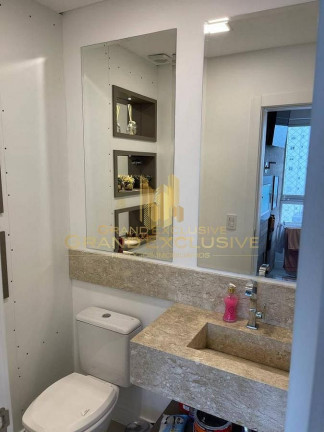 Imagem Apartamento com 3 Quartos à Venda, 121 m² em Centro - Balneário Camboriú Imagem Apartamento com 3 Quartos à Venda, 121 m² em Centro - Balneário Camboriú