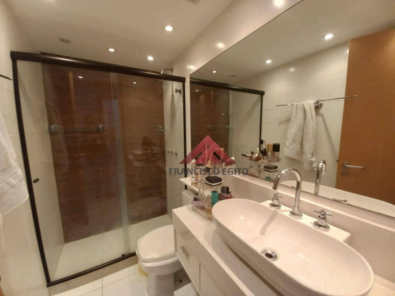 Imagem Apartamento com 4 Quartos à Venda, 122 m² em Ingá - Niterói Imagem Apartamento com 4 Quartos à Venda, 122 m² em Ingá - Niterói
