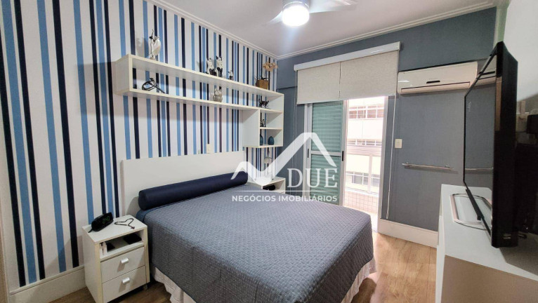 Imagem Apartamento com 2 Quartos à Venda, 75 m² em Gonzaga - Santos