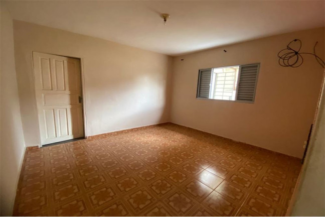 Imagem Casa com 2 Quartos à Venda, em Vila Tolstoi - São Paulo Imagem Casa com 2 Quartos à Venda, em Vila Tolstoi - São Paulo