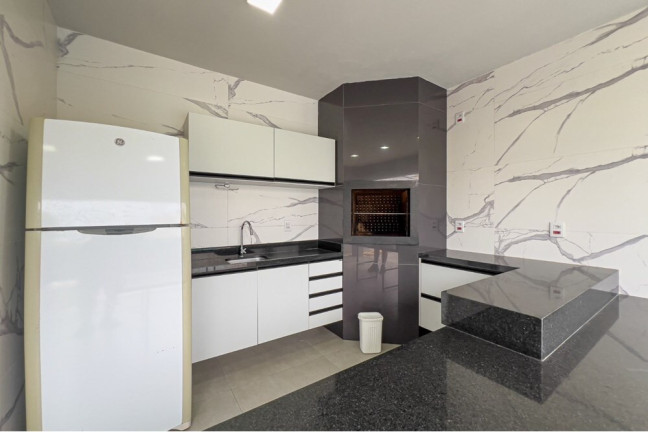 Imagem Casa com 4 Quartos à Venda, 200 m² em Centro - Xangri-lá Imagem Casa com 4 Quartos à Venda, 200 m² em Centro - Xangri-lá