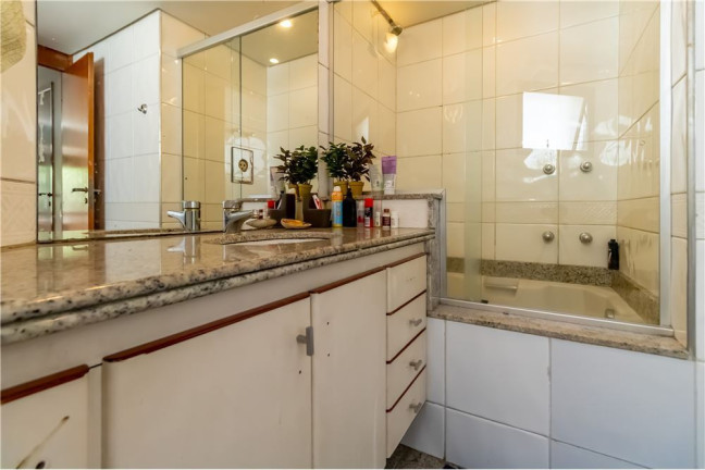 Imagem Apartamento com 3 Quartos à Venda, 245 m² em Vila Suzana - São Paulo Imagem Apartamento com 3 Quartos à Venda, 245 m² em Vila Suzana - São Paulo