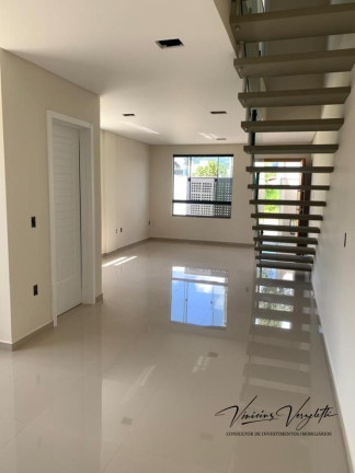 Imagem Casa com 3 Quartos à Venda, 103 m² em Santa Regina - Camboriú