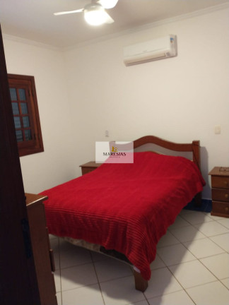 Imagem Casa com 8 Quartos à Venda, 300 m² em Barequeçaba - São Sebastião Imagem Casa com 8 Quartos à Venda, 300 m² em Barequeçaba - São Sebastião