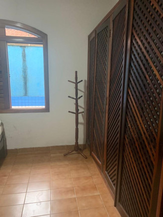 Imagem Casa com 3 Quartos à Venda, 310 m² em Jardim Marina - Mongaguá Imagem Casa com 3 Quartos à Venda, 310 m² em Jardim Marina - Mongaguá