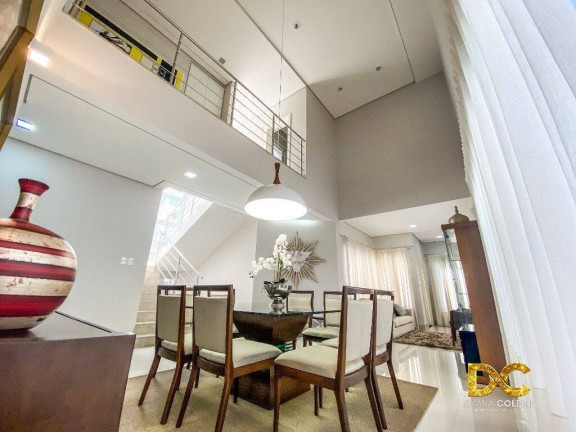 Imagem Casa de Condomínio com 4 Quartos à Venda, 317 m² em Jardim Itália - Cuiabá