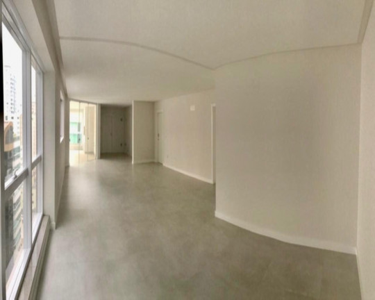 Imagem Imóvel com 4 Quartos à Venda, 198 m² em Centro - Itapema Imagem Imóvel com 4 Quartos à Venda, 198 m² em Centro - Itapema