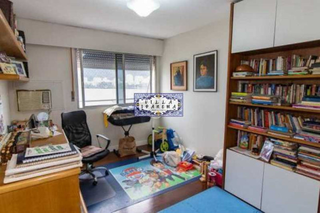 Imagem Apartamento com 4 Quartos à Venda, 180 m² em Lagoa - Rio De Janeiro Imagem Apartamento com 4 Quartos à Venda, 180 m² em Lagoa - Rio De Janeiro