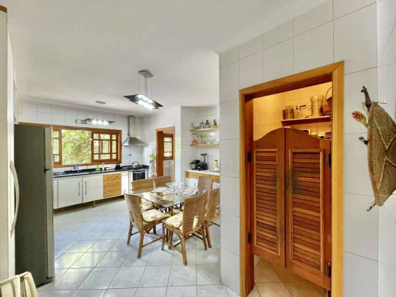 Imagem Casa com 4 Quartos à Venda, 336 m² em Nova Fazendinha - Carapicuíba Imagem Casa com 4 Quartos à Venda, 336 m² em Nova Fazendinha - Carapicuíba