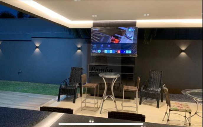 Imagem Casa com 4 Quartos à Venda, 355 m² em Tropical Ville - Cuiabá Imagem Casa com 4 Quartos à Venda, 355 m² em Tropical Ville - Cuiabá