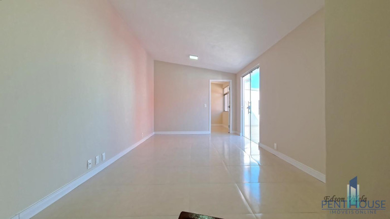 Imagem Apartamento com 3 Quartos à Venda, 140 m² em Centro - Balneário Camboriú Imagem Apartamento com 3 Quartos à Venda, 140 m² em Centro - Balneário Camboriú