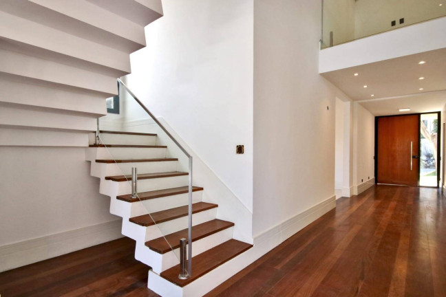 Imagem Casa com 4 Quartos à Venda, 390 m² em Alphaville - Barueri