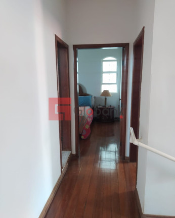 Imagem Casa com 3 Quartos à Venda, 250 m² em Centro - Montes Claros Imagem Casa com 3 Quartos à Venda, 250 m² em Centro - Montes Claros