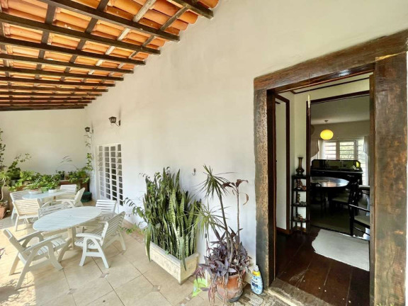 Imagem Casa com 4 Quartos à Venda, 398 m² em Vila Real Moinho Velho - Embu Das Artes Imagem Casa com 4 Quartos à Venda, 398 m² em Vila Real Moinho Velho - Embu Das Artes