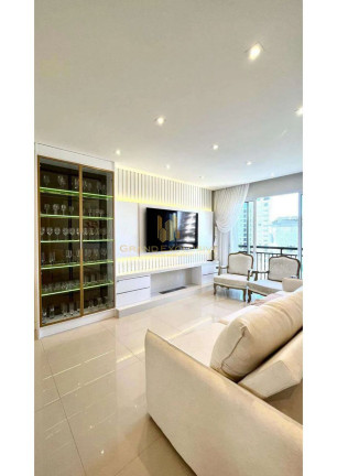 Imagem Apartamento com 3 Quartos à Venda, 118 m² em Centro - Balneário Camboriú Imagem Apartamento com 3 Quartos à Venda, 118 m² em Centro - Balneário Camboriú