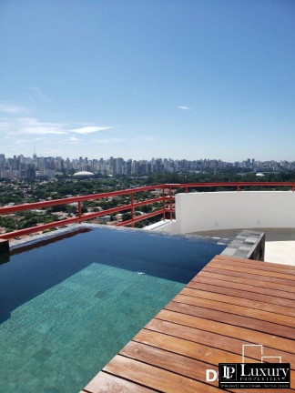 Imagem Cobertura com 3 Quartos à Venda, 265 m² em Itaim Bibi - São Paulo