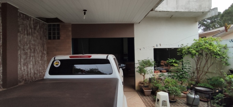 Imagem Sobrado com 4 Quartos à Venda, 218 m² em Pioneiros Catarinenses - Cascavel