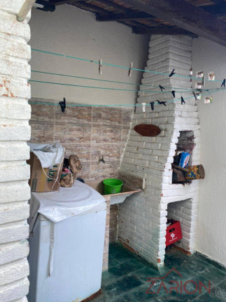 Imagem Casa com 2 Quartos à Venda, 100 m² em Centro - Pindamonhangaba Imagem Casa com 2 Quartos à Venda, 100 m² em Centro - Pindamonhangaba