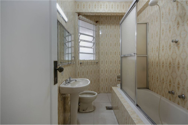 Imagem Imóvel com 2 Quartos à Venda,  em Cerqueira César - São Paulo