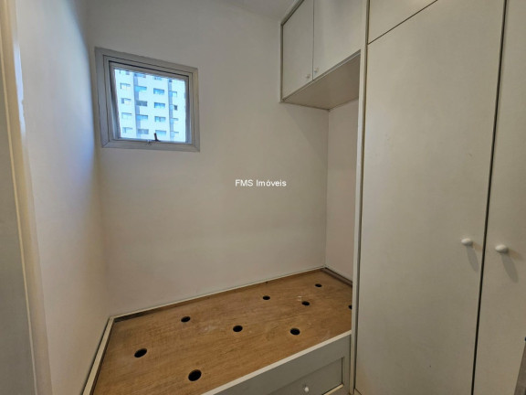 Imagem Imóvel com 3 Quartos para Alugar, 161 m² em Moema - São Paulo Imagem Imóvel com 3 Quartos para Alugar, 161 m² em Moema - São Paulo