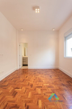 Imagem Apartamento com 4 Quartos à Venda, 382 m² em Cerqueira César - São Paulo
