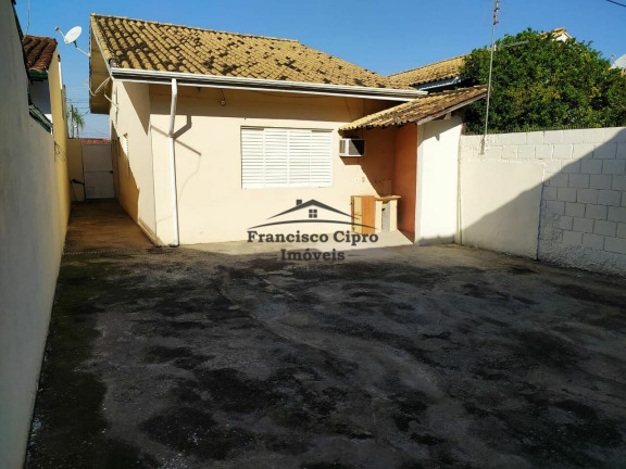 Imagem Casa com 2 Quartos à Venda, 67 m² em Beira Rio - Guaratinguetá Imagem Casa com 2 Quartos à Venda, 67 m² em Beira Rio - Guaratinguetá
