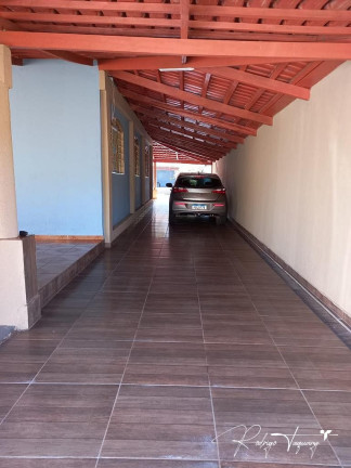 Imagem Casa com 3 Quartos à Venda, 250 m² em Setor Faiçalville - Goiânia Imagem Casa com 3 Quartos à Venda, 250 m² em Setor Faiçalville - Goiânia