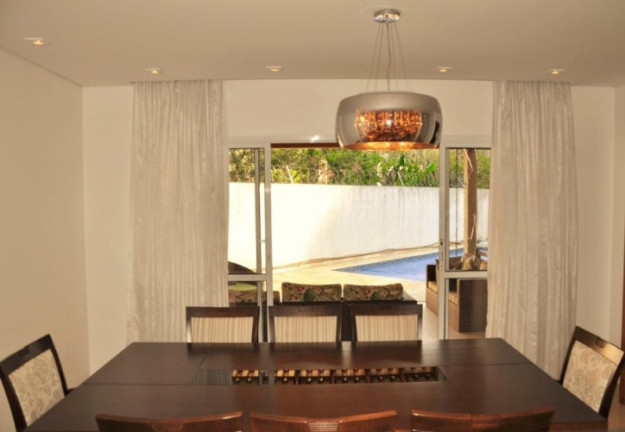 Imagem Casa com 4 Quartos à Venda, 270 m² em Chácara Dos Junqueiras - Carapicuíba Imagem Casa com 4 Quartos à Venda, 270 m² em Chácara Dos Junqueiras - Carapicuíba