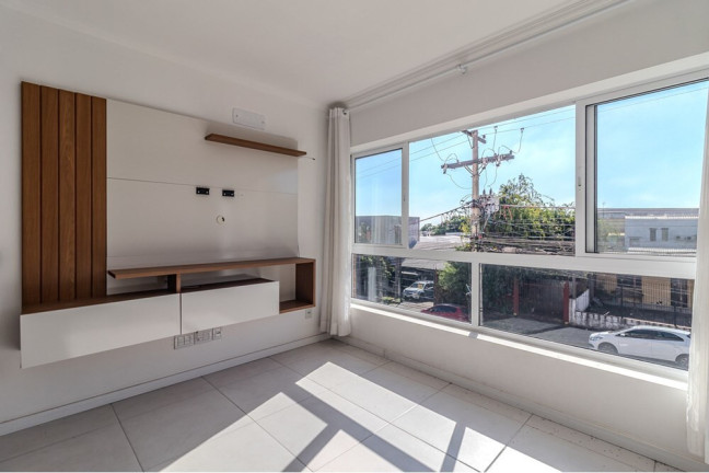Imagem Imóvel com 2 Quartos à Venda, 65 m² em Jardim São Pedro - Porto Alegre Imagem Imóvel com 2 Quartos à Venda, 65 m² em Jardim São Pedro - Porto Alegre