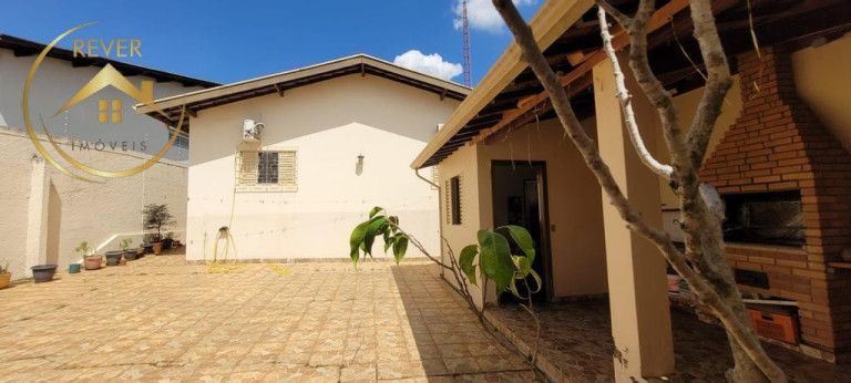 Imagem Casa com 3 Quartos à Venda, 179 m² em Parque São Quirino - Campinas Imagem Casa com 3 Quartos à Venda, 179 m² em Parque São Quirino - Campinas