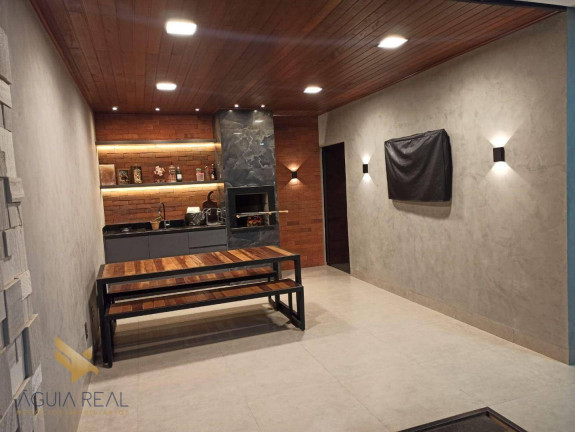 Imagem Sobrado com 3 Quartos à Venda, 135 m² em Santo Amaro - Campo Grande Imagem Sobrado com 3 Quartos à Venda, 135 m² em Santo Amaro - Campo Grande