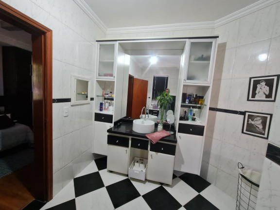 Imagem Sobrado com 3 Quartos à Venda, 348 m² em Jardim São Paulo - Sorocaba Imagem Sobrado com 3 Quartos à Venda, 348 m² em Jardim São Paulo - Sorocaba