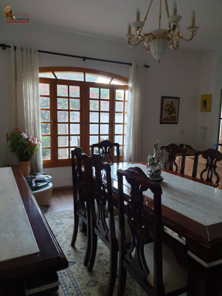 Imagem Casa com 4 Quartos à Venda, 145 m² em Moema - São Paulo Imagem Casa com 4 Quartos à Venda, 145 m² em Moema - São Paulo