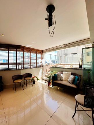 Imagem Imóvel com 3 Quartos à Venda, 186 m² em Norte (águas Claras) - Brasília Imagem Imóvel com 3 Quartos à Venda, 186 m² em Norte (águas Claras) - Brasília