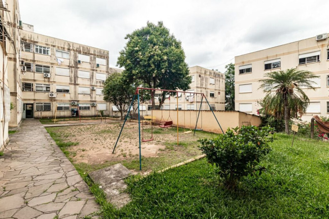 Imagem Apartamento com 2 Quartos à Venda, 56 m² em Santo Antônio - Porto Alegre Imagem Apartamento com 2 Quartos à Venda, 56 m² em Santo Antônio - Porto Alegre