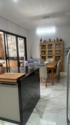 Imagem Casa com 3 Quartos à Venda, 250 m² em Jardim Ermida I - Jundiaí Imagem Casa com 3 Quartos à Venda, 250 m² em Jardim Ermida I - Jundiaí