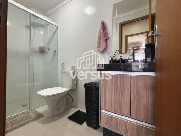 Imagem Apartamento com 2 Quartos à Venda, 80 m² em Vila Guilhermina - Praia Grande
