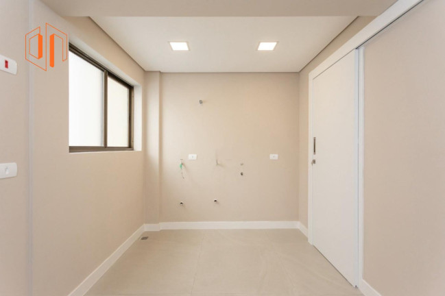 Imagem Apartamento com 3 Quartos à Venda, 193 m² em água Verde - Curitiba Imagem Apartamento com 3 Quartos à Venda, 193 m² em água Verde - Curitiba