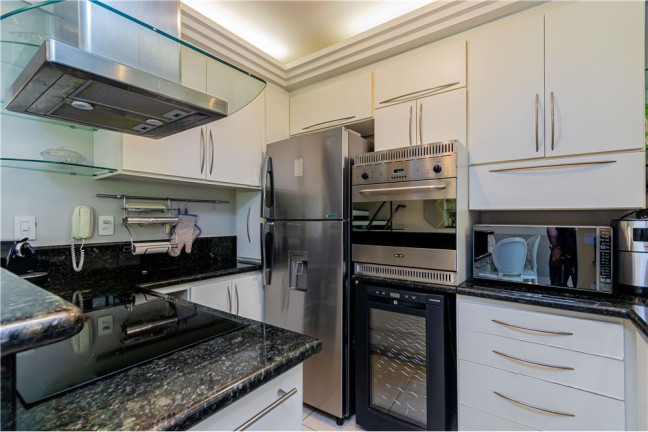 Imagem Casa com 3 Quartos à Venda, 171 m² em Tristeza - Porto Alegre Imagem Casa com 3 Quartos à Venda, 171 m² em Tristeza - Porto Alegre
