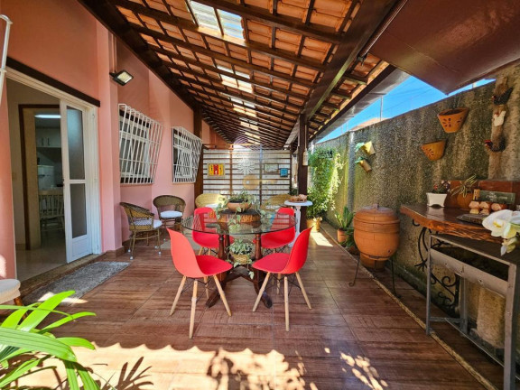 Imagem Casa com 4 Quartos à Venda, 157 m² em Bom Retiro - Teresópolis Imagem Casa com 4 Quartos à Venda, 157 m² em Bom Retiro - Teresópolis