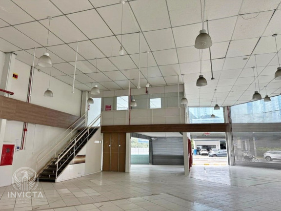 Imagem Sala Comercial para Alugar, 1.000 m² em Nações - Balneário Camboriú
