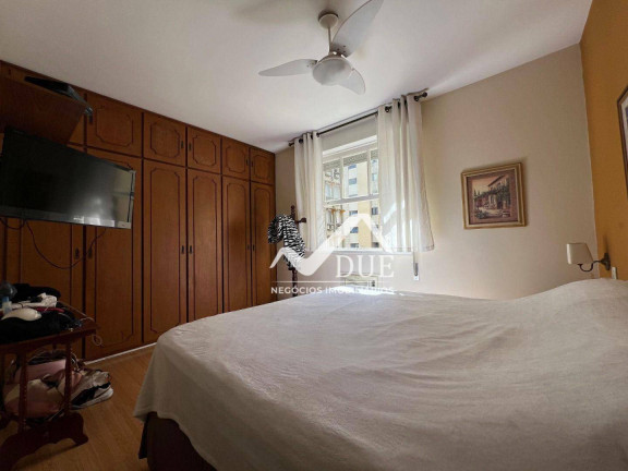 Imagem Apartamento com 2 Quartos à Venda, 136 m² em Aparecida - Santos