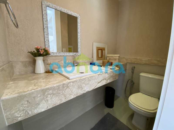 Imagem Apartamento com 3 Quartos à Venda, 153 m² em Copacabana - Rio De Janeiro Imagem Apartamento com 3 Quartos à Venda, 153 m² em Copacabana - Rio De Janeiro