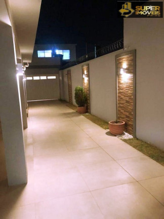 Imagem Casa com 4 Quartos à Venda, 242 m² em Centro - Pelotas Imagem Casa com 4 Quartos à Venda, 242 m² em Centro - Pelotas