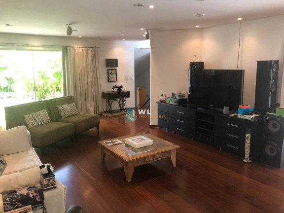 Imagem Casa com 6 Quartos à Venda, 450 m² em Alphaville - Santana De Parnaíba Imagem Casa com 6 Quartos à Venda, 450 m² em Alphaville - Santana De Parnaíba