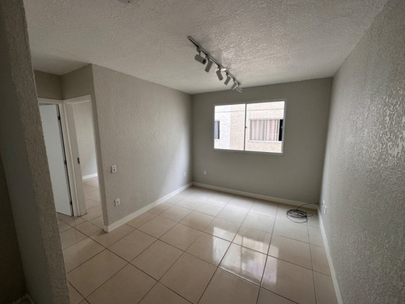 Imagem Imóvel com 2 Quartos à Venda, 41 m² em Restinga - Porto Alegre Imagem Imóvel com 2 Quartos à Venda, 41 m² em Restinga - Porto Alegre