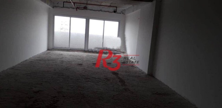 Sala Comercial à Venda ou Locação, 94 m² em Centro - Santos